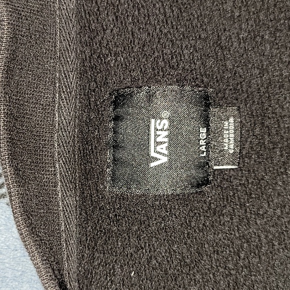 VANS. Heavyweight thick pullover crew neck. Premium. Men's size Large - Picture 2 of 15
